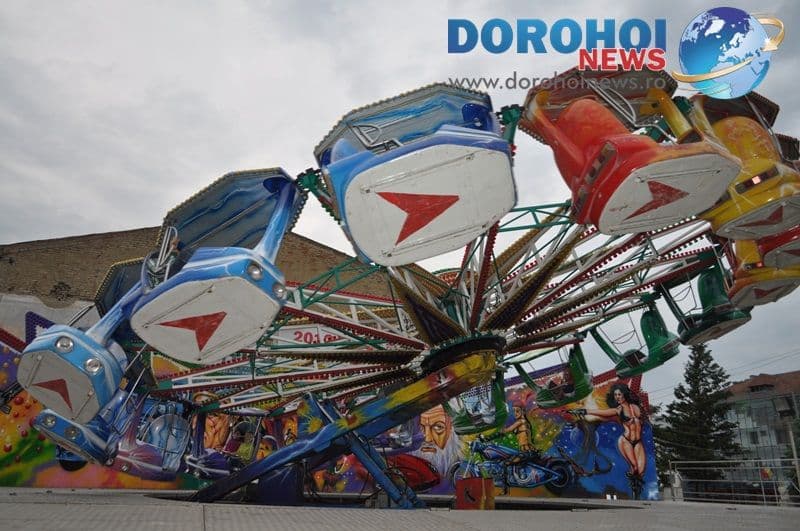Parc de distractii - Luna Park la Dorohoi_08