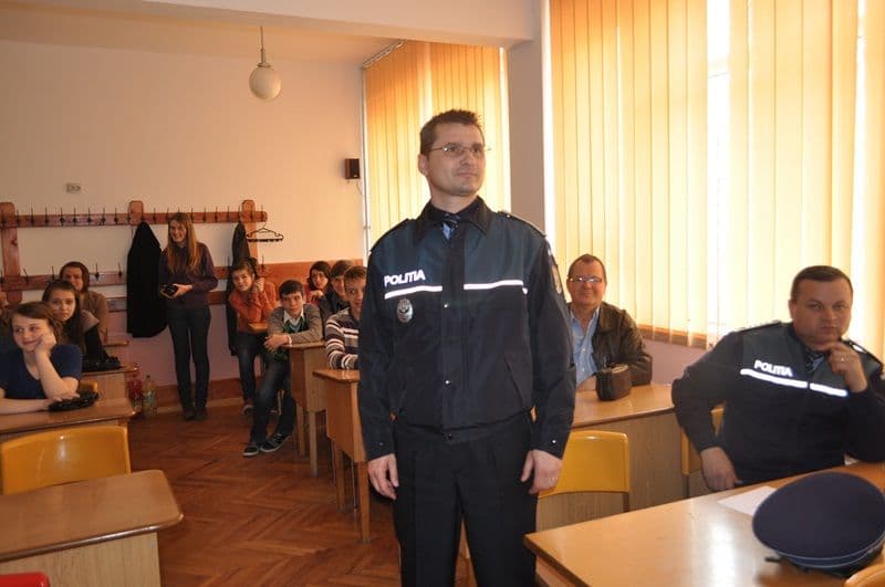 Detectiv in lumea profesiilor_05