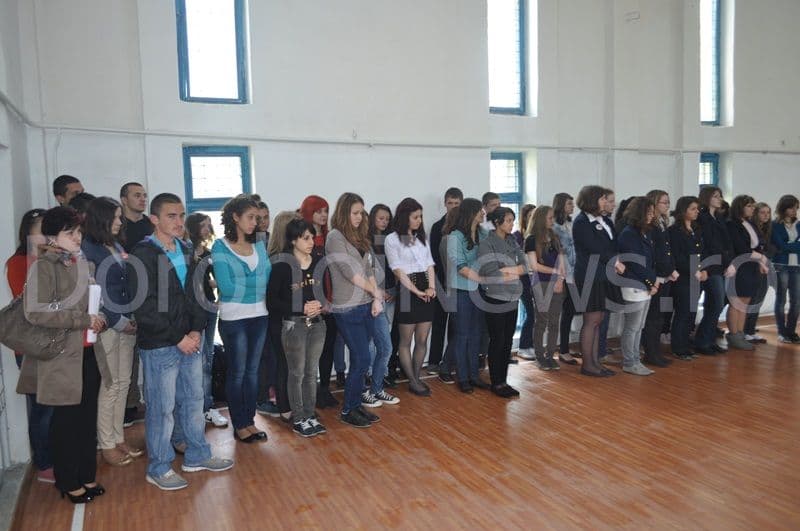 Inaugurare si sfintire sala de sport_CN Grigore Ghica_02