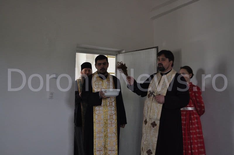 Inaugurare si sfintire sala de sport_CN Grigore Ghica_04