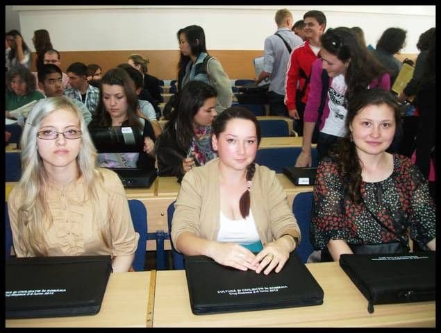 Cultură şi Civilizaţie în România1