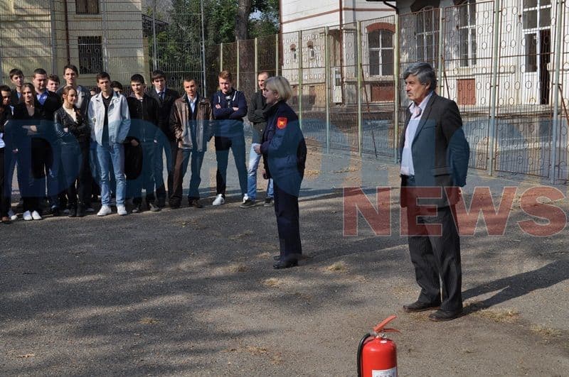 Simulare de incendiu - CN Grigore Ghica Dorohoi_11