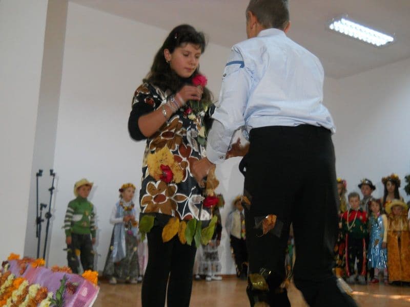 Sarbatoarea Toamnei_Scoala Cristinesti_05