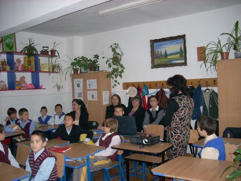 Liceul Tehnologic Special Ion Pillat Dorohoi (2)