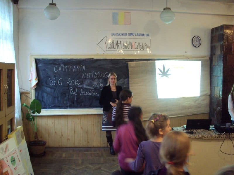 Săptămâna Educaţiei Globale marcată de elevii din Broscăuţi (3)