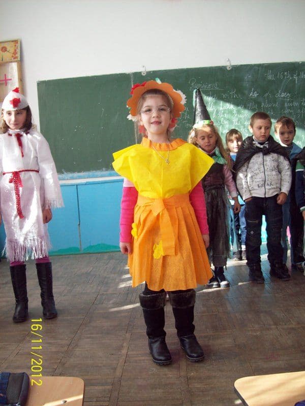 Colectăm, reciclăm, costume realizăm (9)
