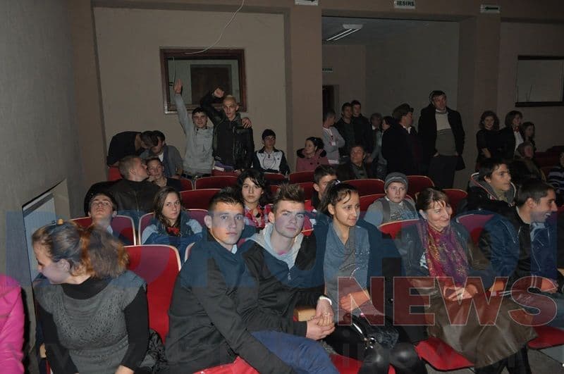 Balul Bobocilor 2012 - Liceul Tehnologic Alexandru Vlahuta Sendriceni_07
