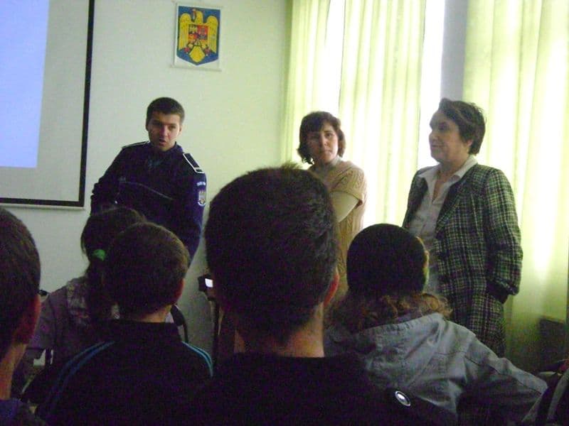 Gimnazială Mihail Sadoveanu Dumbrăviţa (7)