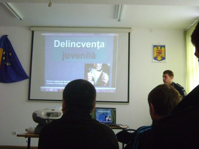 Gimnazială Mihail Sadoveanu Dumbrăviţa (9)