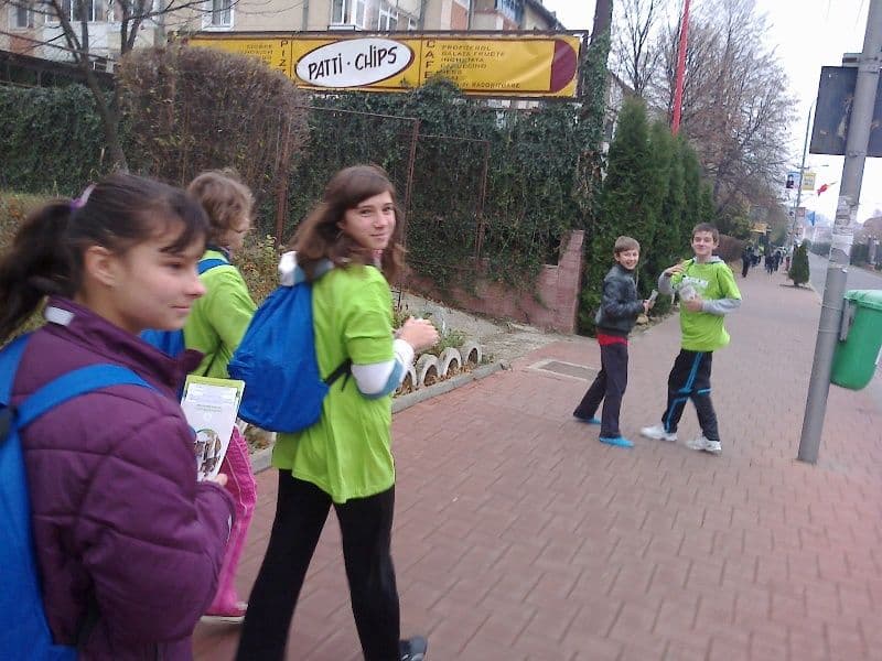 Ne mişcăm în direcţia bună (3)