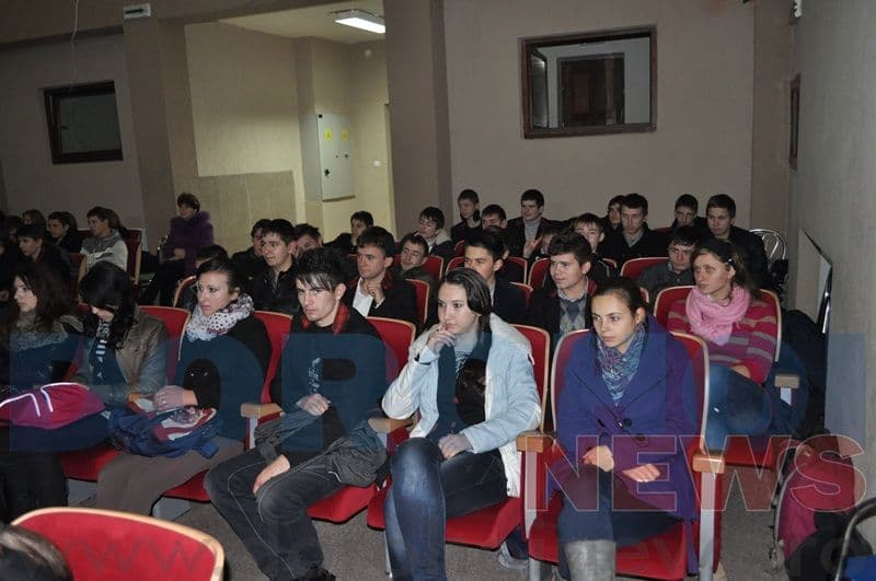 Proiect educational la Liceul Regina Maria Dorohoi_04
