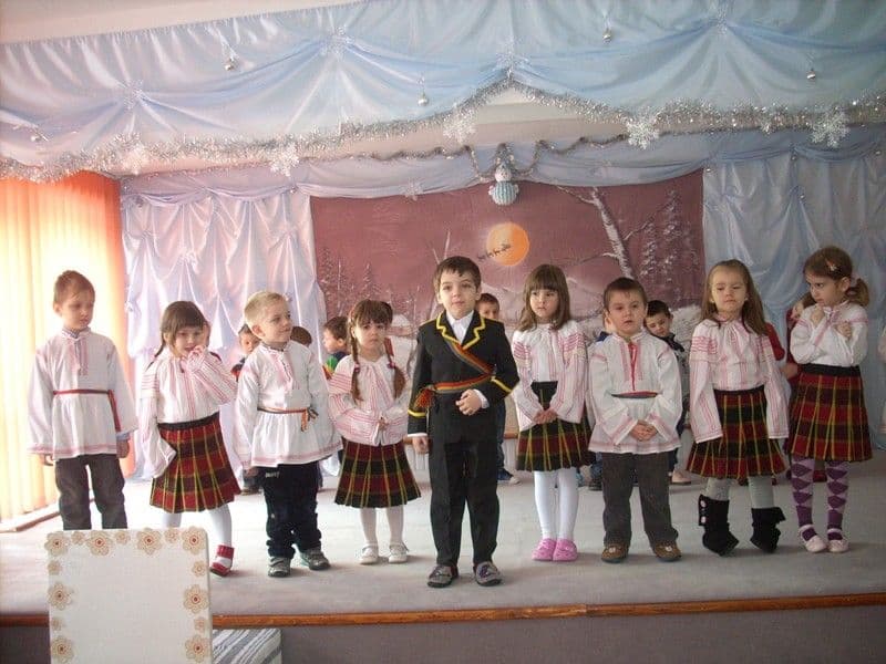 Gradinita Nr.8_Dorohoi_24 ian. 2012