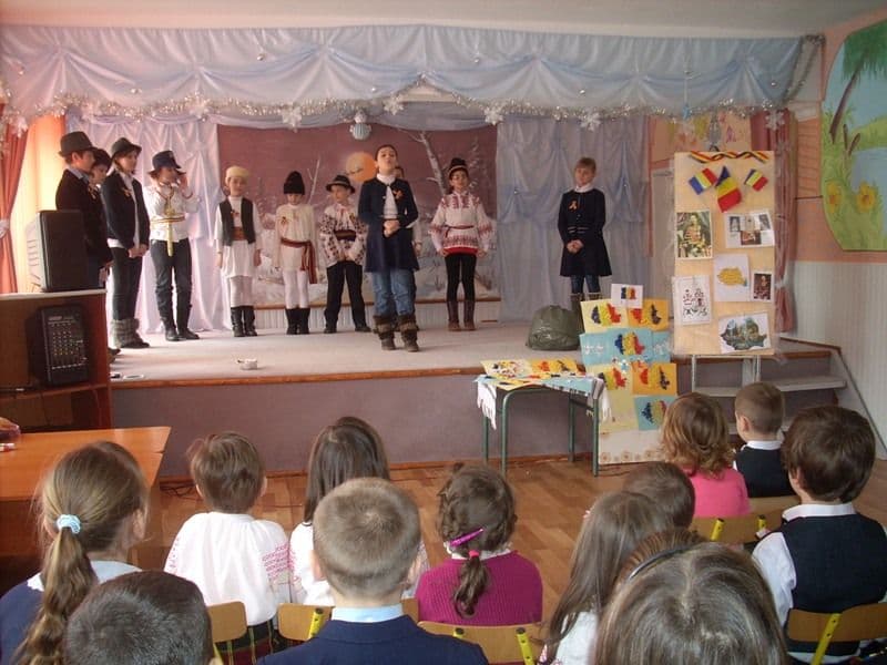 Gradinita Nr.8_Dorohoi_24 ian. 2012 (11)