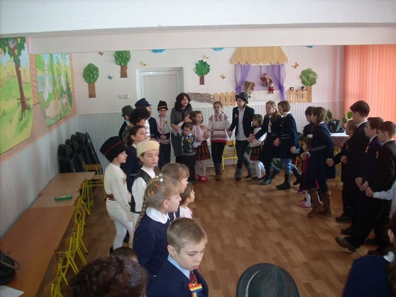 Gradinita Nr.8_Dorohoi_24 ian. 2012 (15)