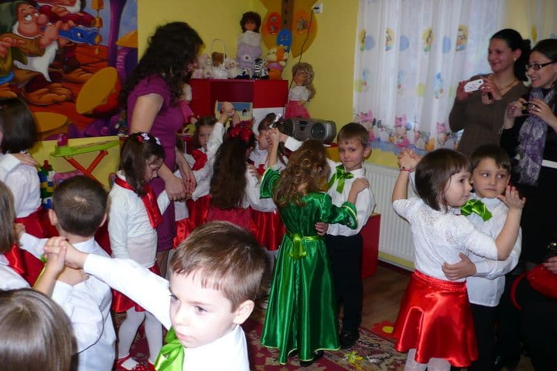 8 Martie 11