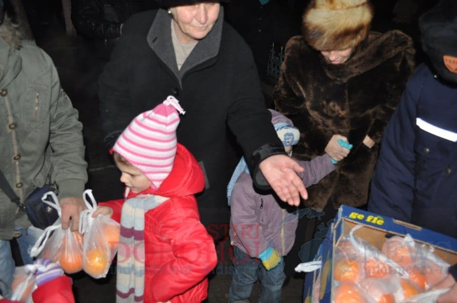 Pacchete fructe_Dorohoi 2012_07