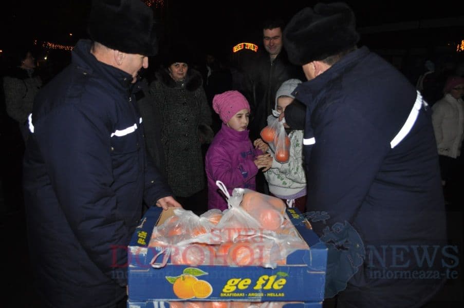 Pacchete fructe_Dorohoi 2012_04
