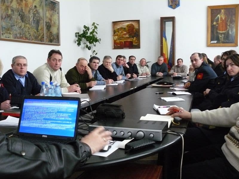 Instruire inspectorii de protectie civila si sefii S.V.S.U. (7)
