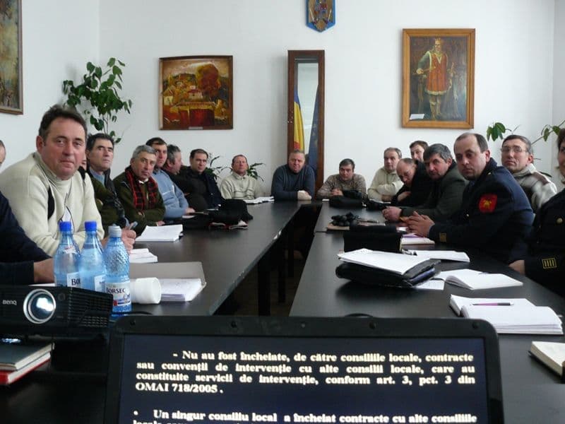 Instruire inspectorii de protectie civila si sefii S.V.S.U.