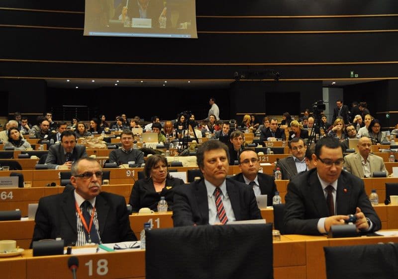 Tineri dorohoieni in vizita la Parlamentul European_05