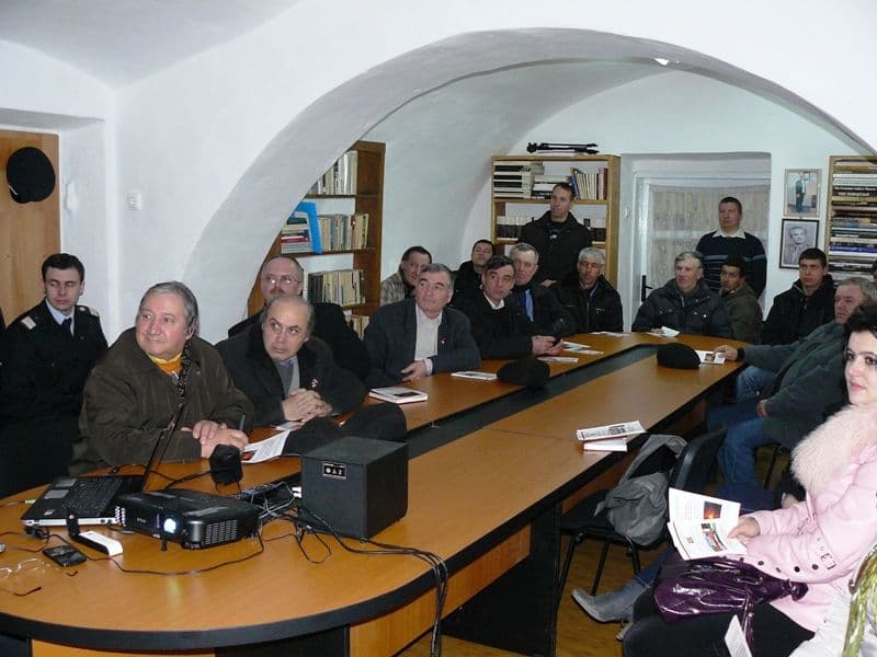 Simpozion Voluntari 2012 (4)
