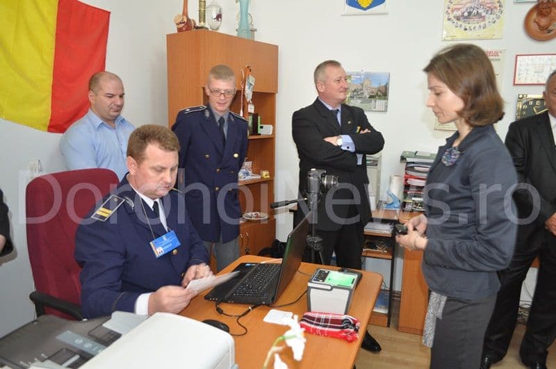 Inaugurare statie mobile pasapoarte Dorohoi_16