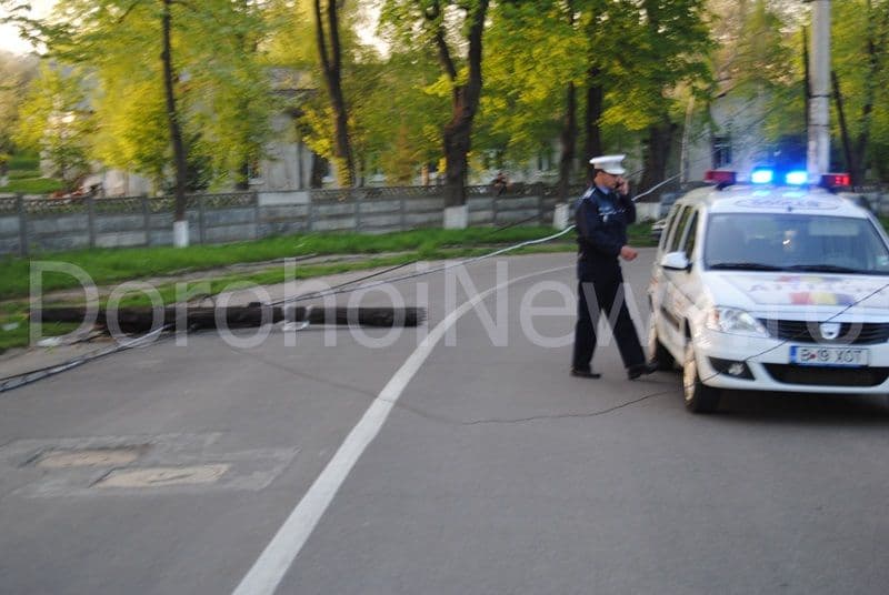 Accident pe strada 1 Decembrie din Dorohoi_05