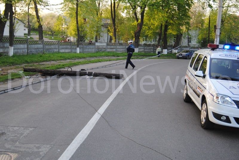 Accident pe strada 1 Decembrie din Dorohoi_06