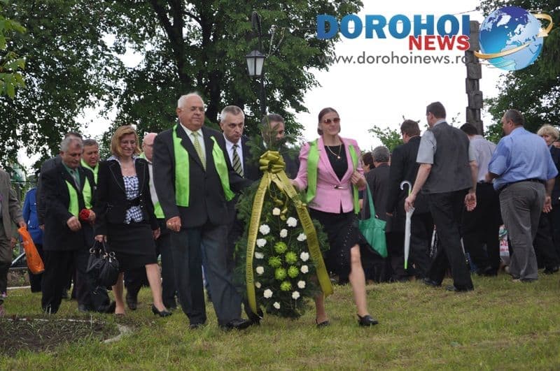 Ziua Eroilor si Martirilor Neamului Romanesc sarbatorita la Dorohoi_13