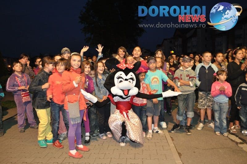 Zilele Copilului Dorohoi - Spectacol prima seara_093