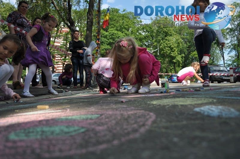 Zilele Copilului Dorohoi - Desene pe asfalt_07