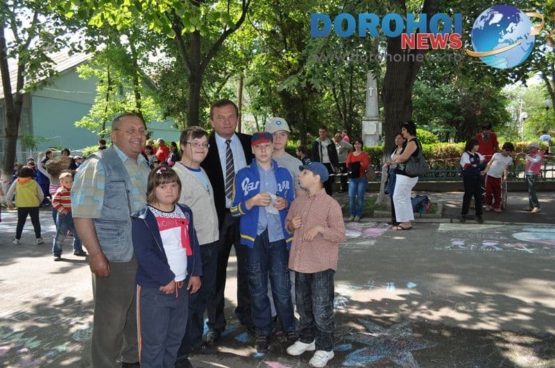 Zilele Copilului Dorohoi - Desene pe asfalt_09