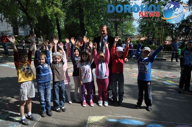Zilele Copilului Dorohoi - Desene pe asfalt_14