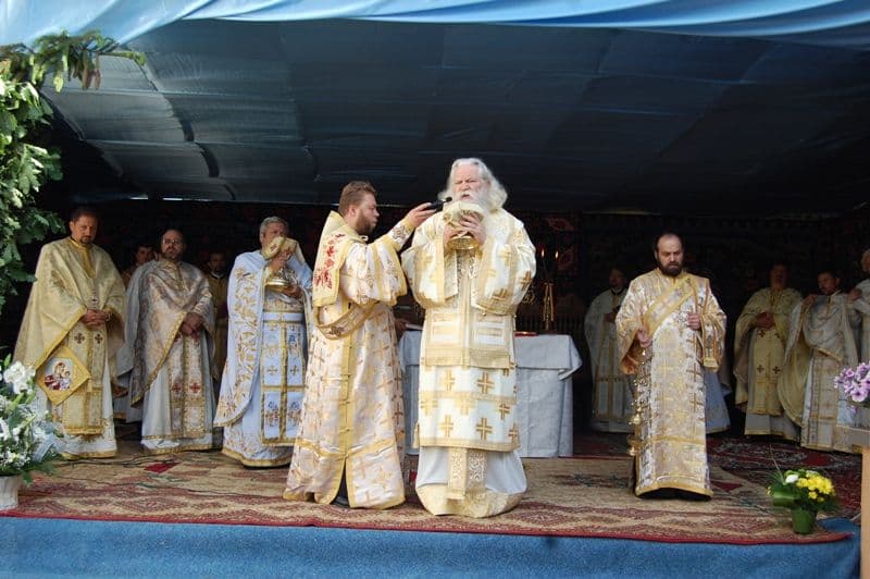 SFINTIREA CASEI PRAZNICALE 047