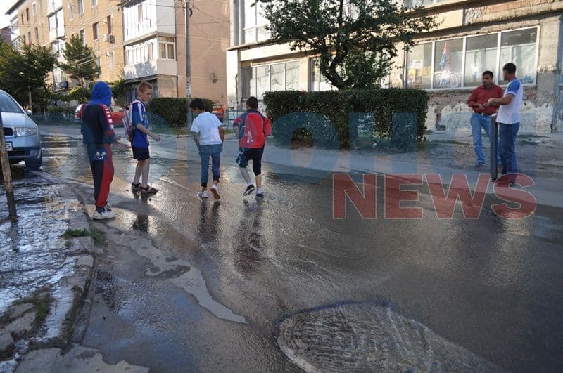 Avarie la conducta de apa_Aleea Caisului_Dorohoi_10
