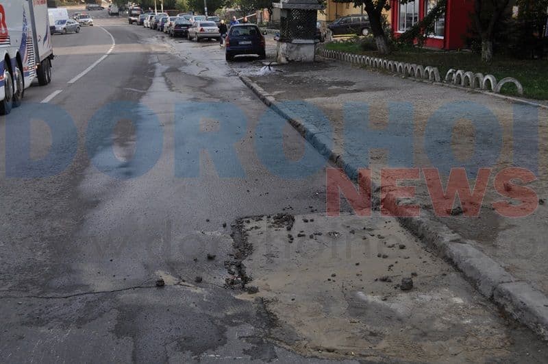 Avarie la conducata de apa pe strada Spiru Haret din Dorohoi_03