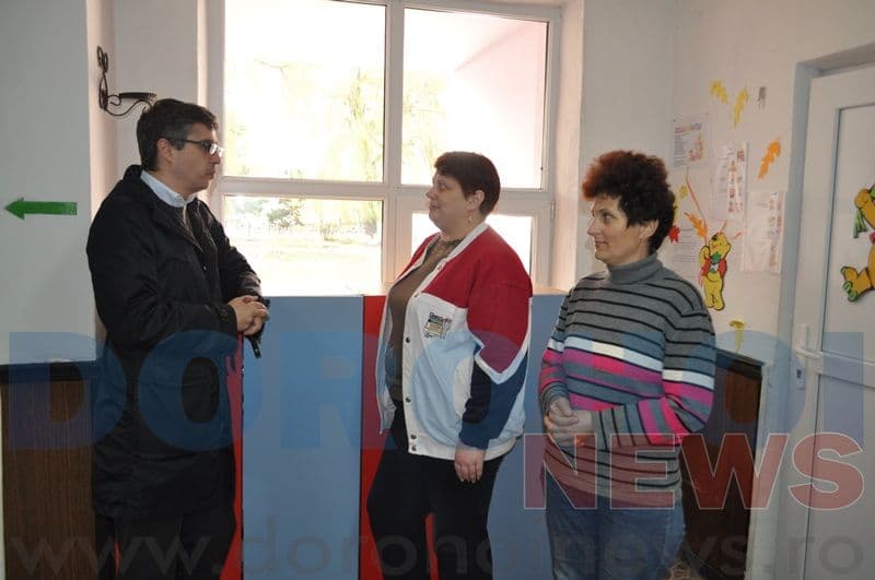 Inaugurare lucrari Gradinita 10 Dorohoi_Andrei Dolineaschi, Doina Federovici, Dorin Alexandrescu_07