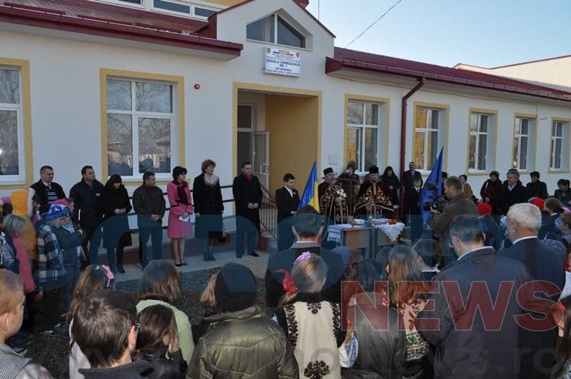 Inaugurare Scoala Varfu Campului_04