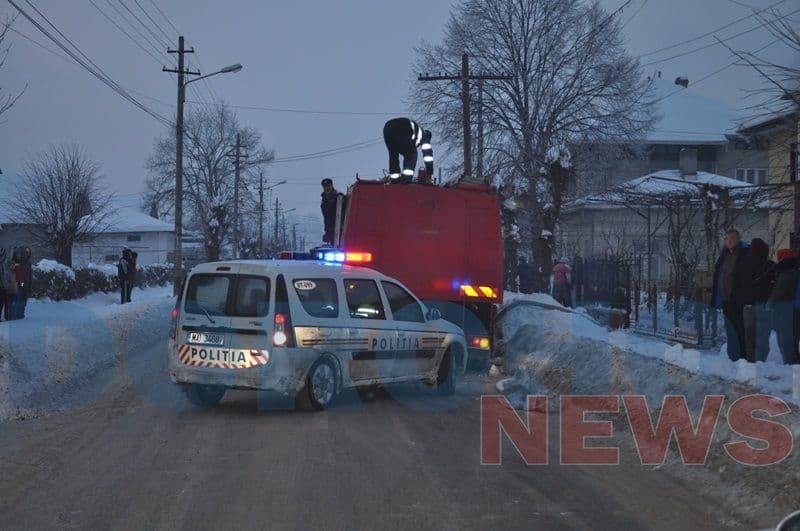 Incendiu la o casa de pe strada George Enescu din Dorohoi_08