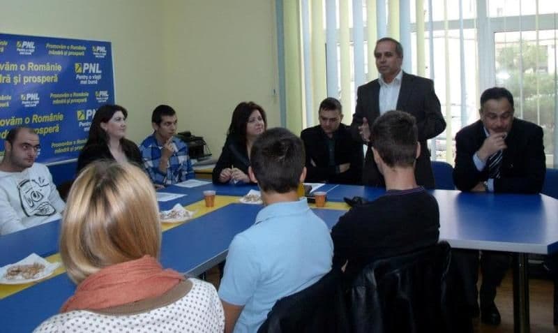 Clubul Elevilor Liberali Botosani (2)