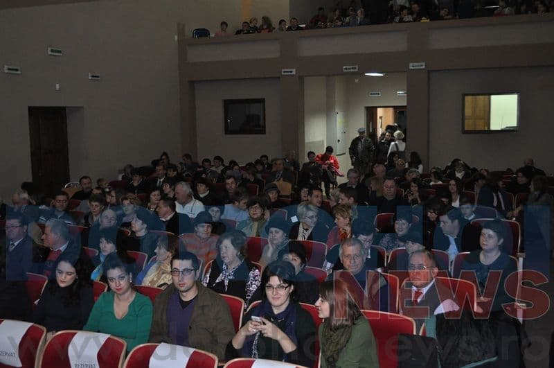 Teatru si petrecere de Sfantul Andrei_03