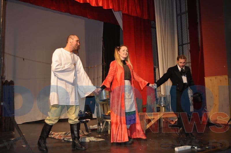 Teatru si petrecere de Sfantul Andrei_30