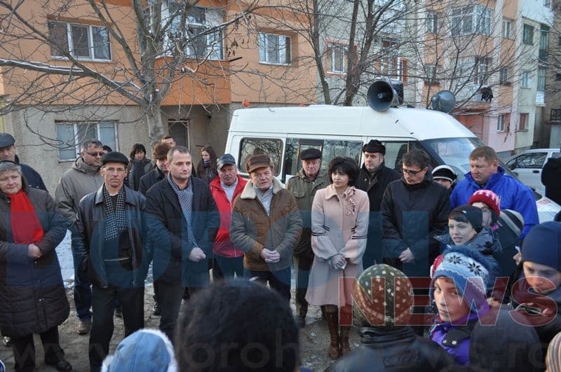 Intalnire electorala Andrei Dolineaschi si Doina Federovici - Cartierul Victoria Dorohoi_37