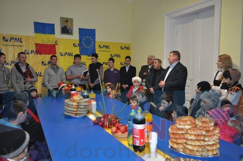 Mos Craciun la PNL Dorohoi_05