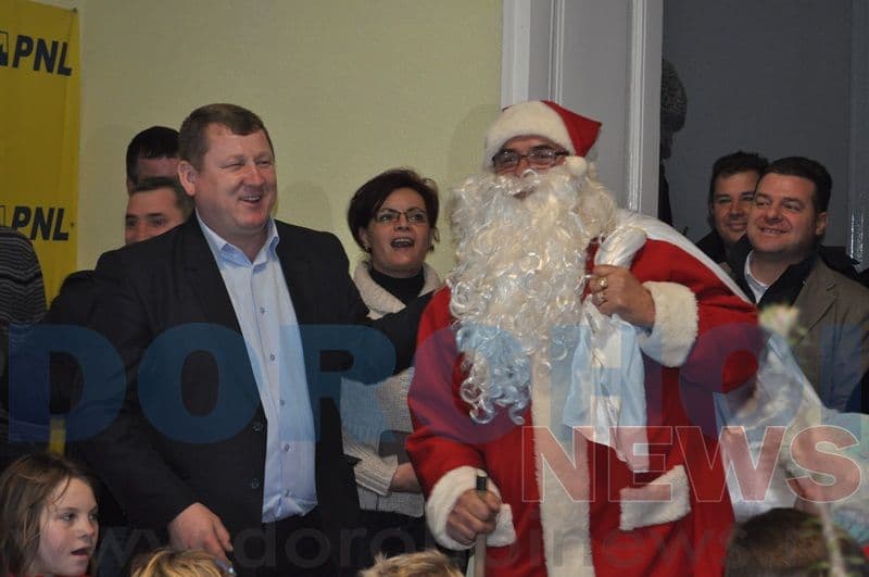 Mos Craciun la PNL Dorohoi_08
