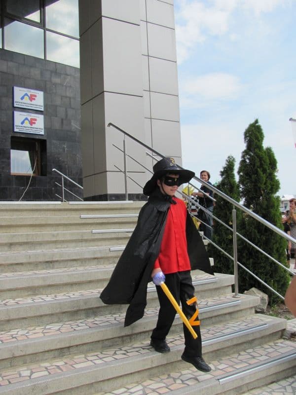 costum eco-7