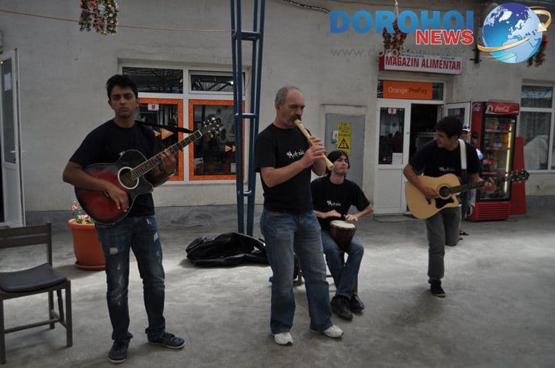 Minirecital Trupa Arhaic - Piata Centrala Dorohoi_08