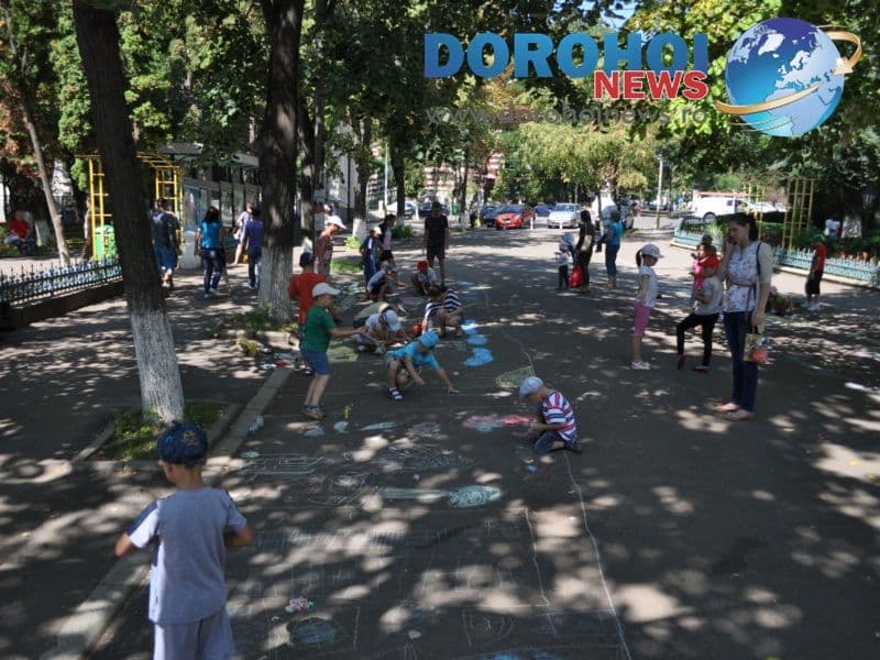 Centrul de zi Jurjac Dorohoi_Jocuri si activitati_09
