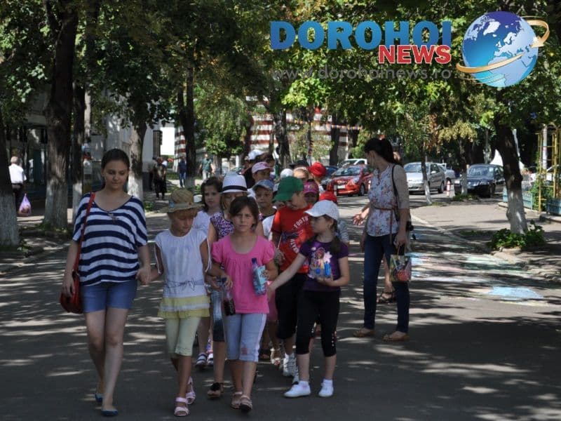 Centrul de zi Jurjac Dorohoi_Jocuri si activitati_18