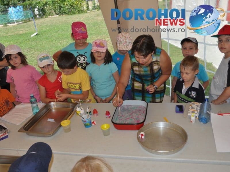 Centrul de zi Jurjac Dorohoi_Jocuri si activitati_39